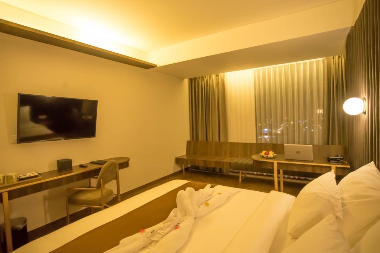 Bono Hotel